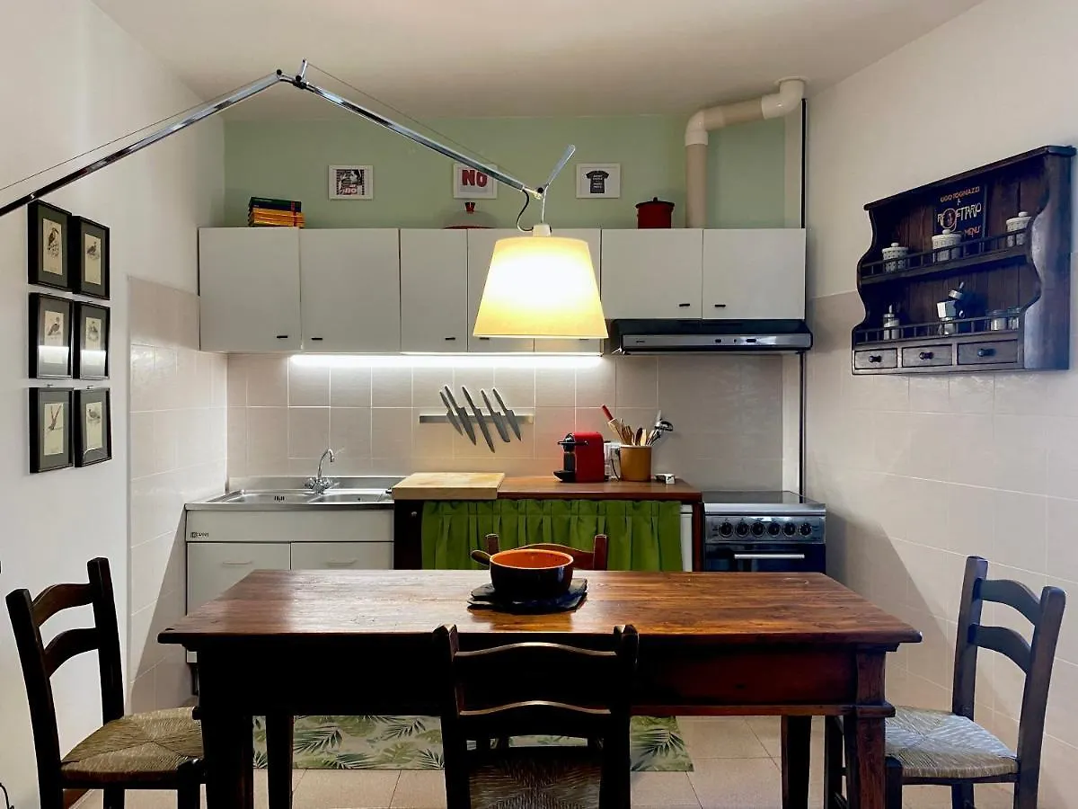 Dagli Olivari - Casa Teo Gromo 0*,